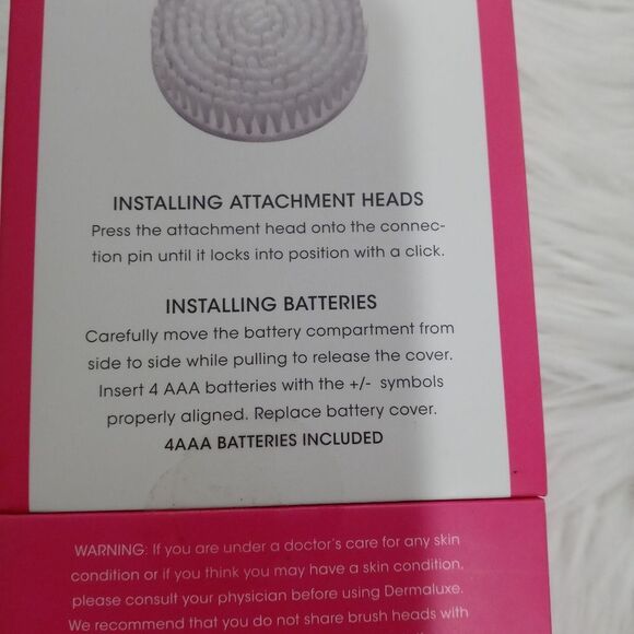 Dermaluxe Advance cleansing system - Picture 3 of 4